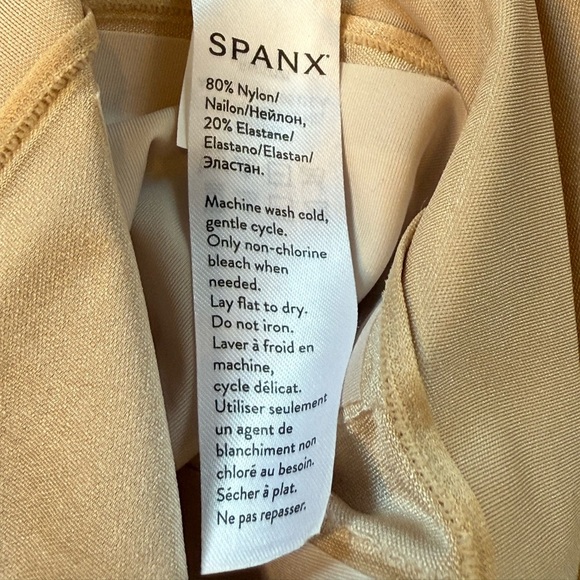 SPANX nude color tummy control crutches Shapeware shorts size large - Picture 7 of 8